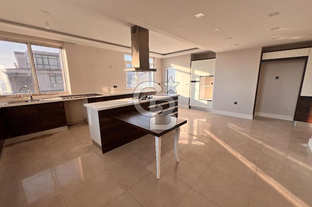 MENEMEN ADRES35'TE 330 M2 SATILIK 5+2 ÇATI DUBLEKS DAİRE