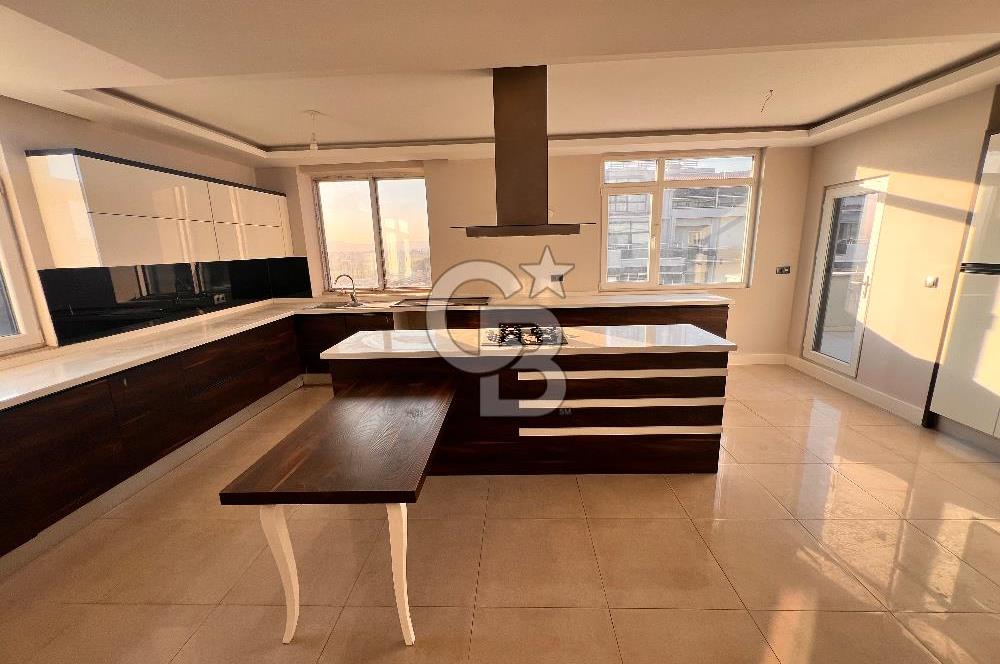 MENEMEN ADRES35'TE 330 M2 SATILIK 5+2 ÇATI DUBLEKS DAİRE