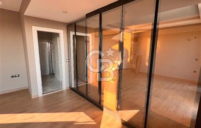 MENEMEN ADRES35'TE 330 M2 SATILIK 5+2 ÇATI DUBLEKS DAİRE