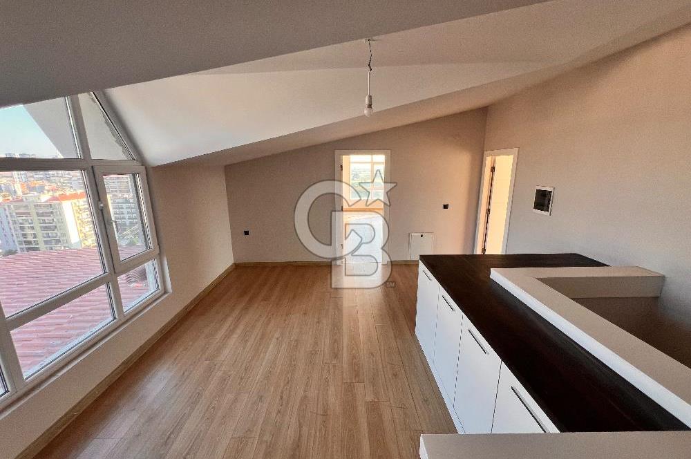 MENEMEN ADRES35'TE 330 M2 SATILIK 5+2 ÇATI DUBLEKS DAİRE