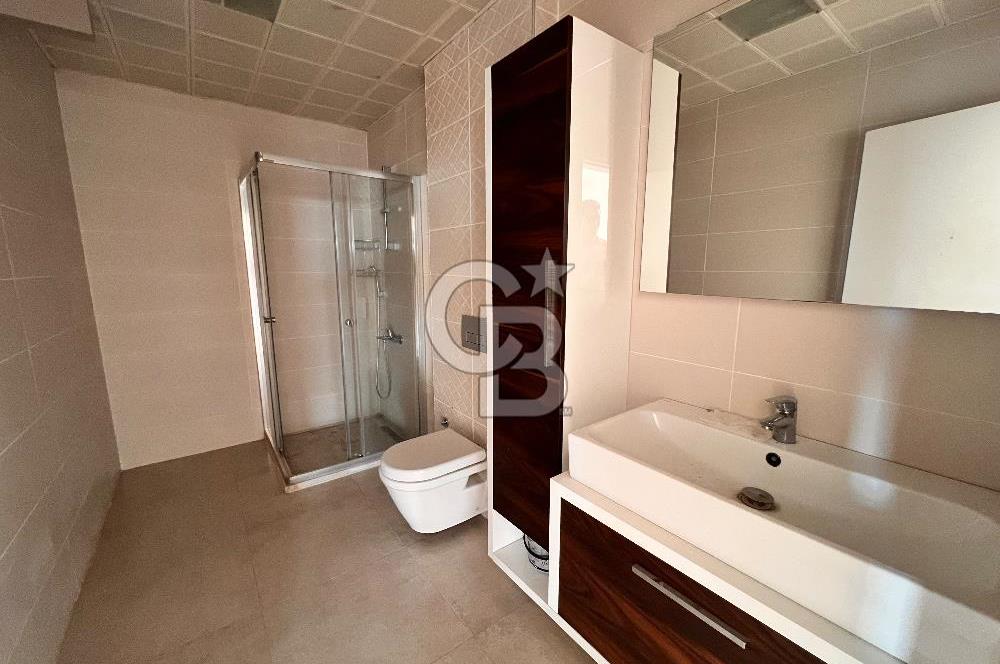 MENEMEN ADRES35'TE 330 M2 SATILIK 5+2 ÇATI DUBLEKS DAİRE