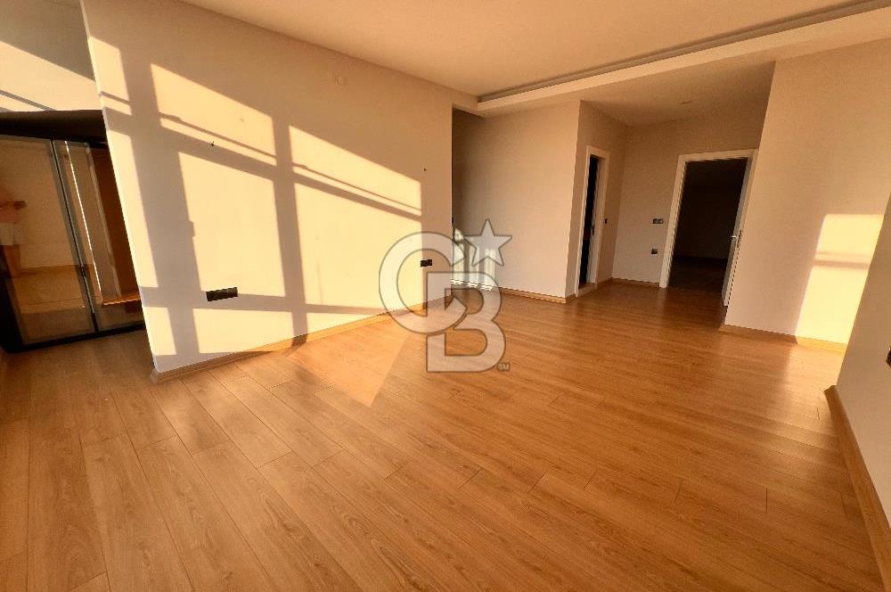 MENEMEN ADRES35'TE 330 M2 SATILIK 5+2 ÇATI DUBLEKS DAİRE