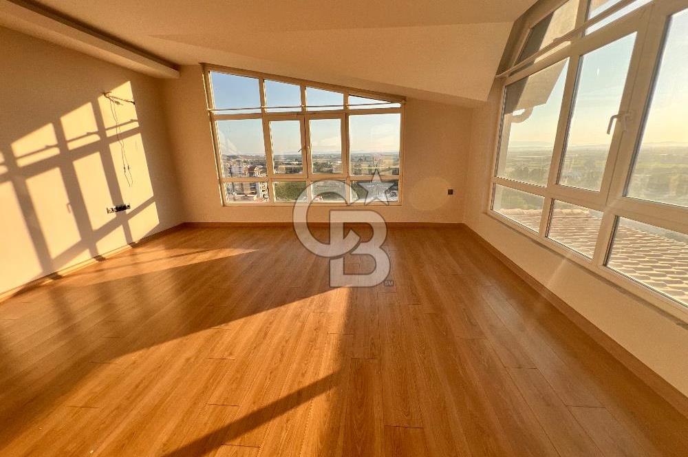 MENEMEN ADRES35'TE 330 M2 SATILIK 5+2 ÇATI DUBLEKS DAİRE