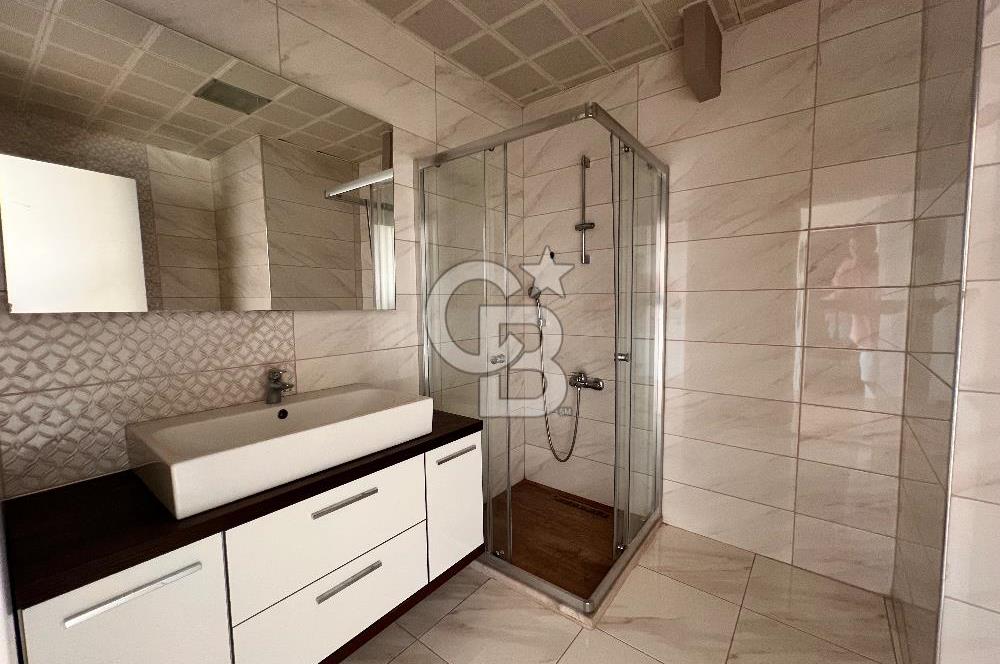 MENEMEN ADRES35'TE 330 M2 SATILIK 5+2 ÇATI DUBLEKS DAİRE