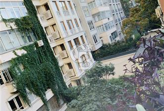 NİŞANTAŞI TEŞVİKİYEDE VALİKONAĞINA 50 MT.200 M² NET GENİŞ 3+1 - 5 - 362597