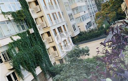 NİŞANTAŞI TEŞVİKİYEDE VALİKONAĞINA 50 MT.200 M² NET GENİŞ 3+1