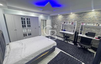 Gölcükte özel yapım müstakil 7+1 satılık tripleks villa