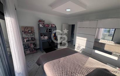 Gölcükte özel yapım müstakil 7+1 satılık tripleks villa