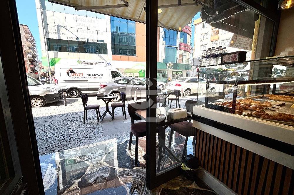 Ümraniye Sütçü İmam Caddesinde Devren Kiralık Börekçi