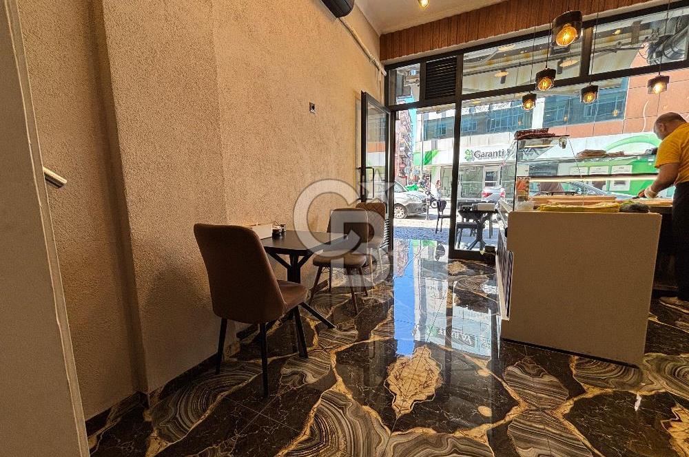 Ümraniye Sütçü İmam Caddesinde Devren Kiralık Börekçi