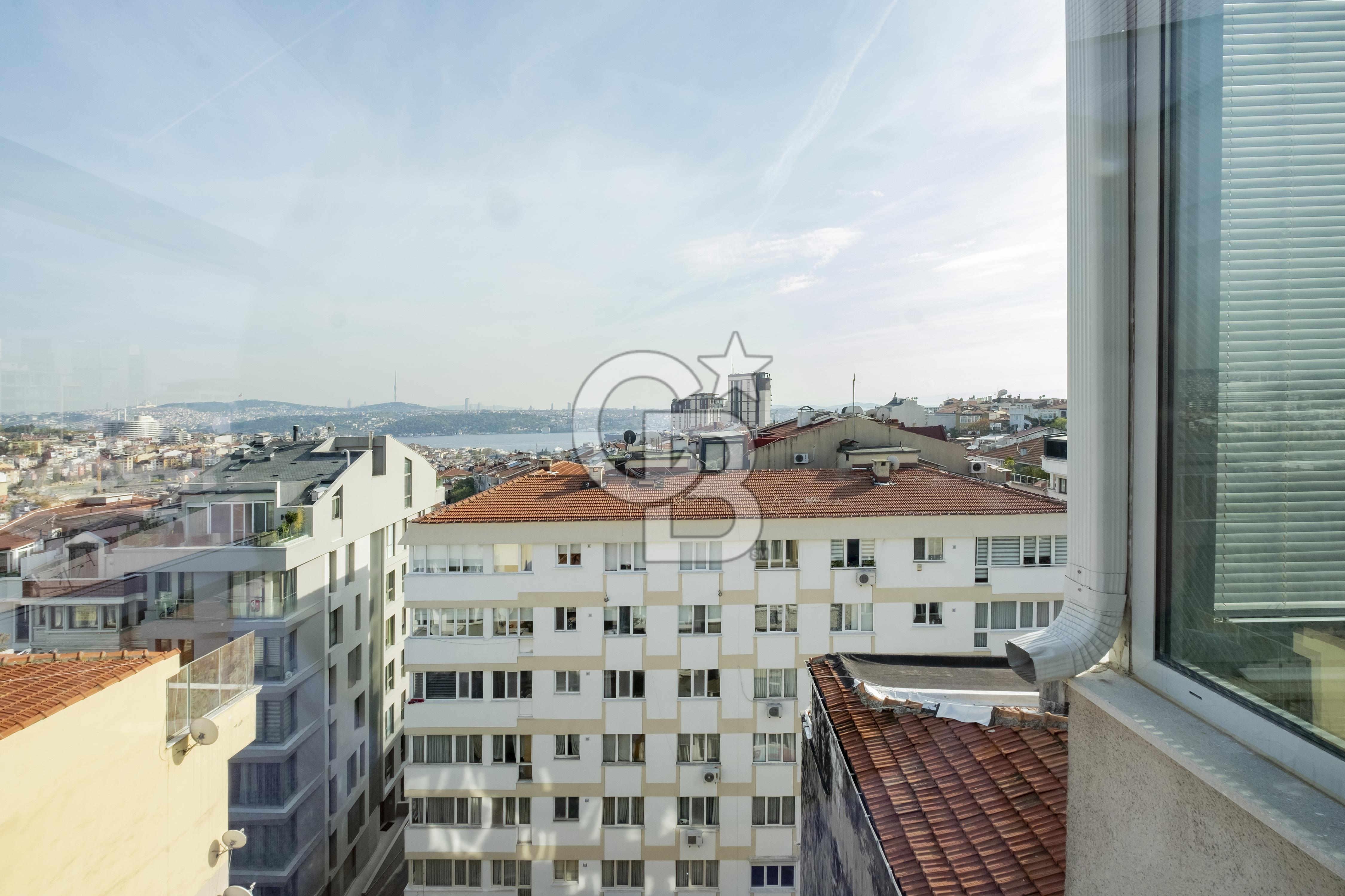 ŞİŞLİ NAKİYE ELGÜNDE METROYA 100 M.SATILIK HOME OFİS