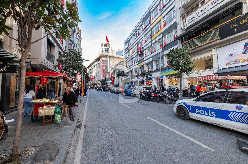 OSMANBEY TEKSTİLCİLERİN MERKEZİNDE SATILIK GENİŞ CEPHELİ DÜKKAN