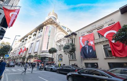 OSMANBEY TEKSTİLCİLERİN MERKEZİNDE SATILIK GENİŞ CEPHELİ DÜKKAN