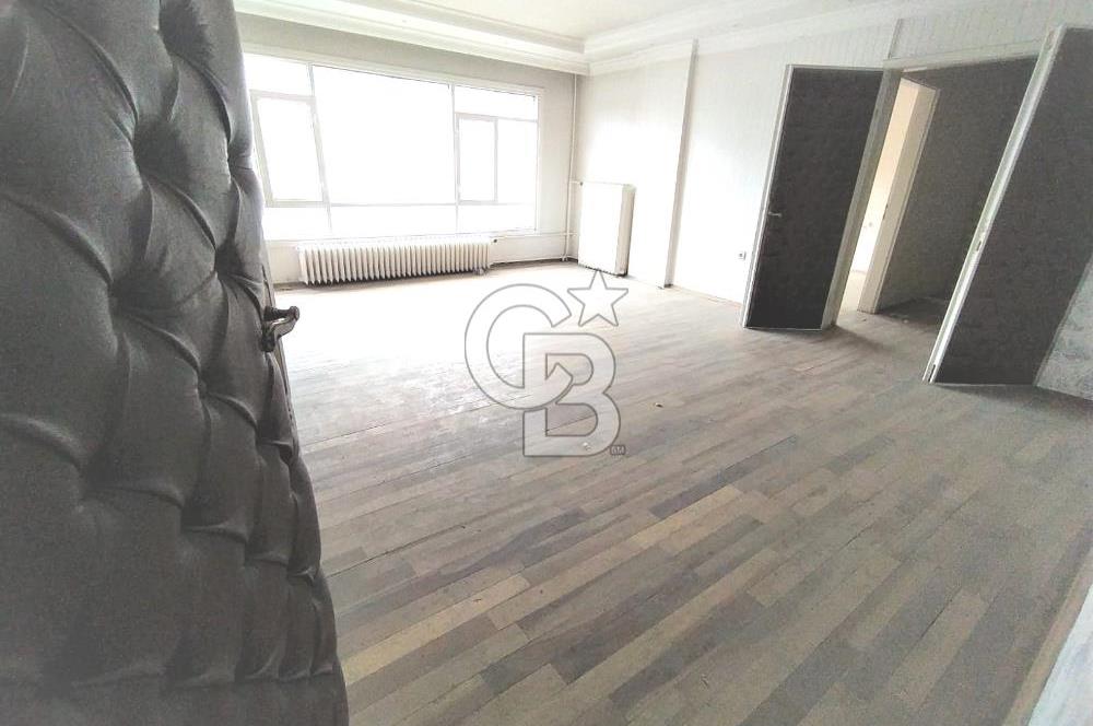NECATİBEY CADDESİ ÜZERİNDE 3+1 GENİŞ KULLANIMLI KİRALIK İŞ YERİ!