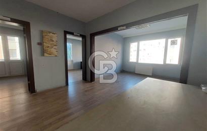 METROYA YAKIN, ÖNÜ AÇIK, GENİŞ OTOPARKLI 2+1 KİRALIK HOME-OFİS