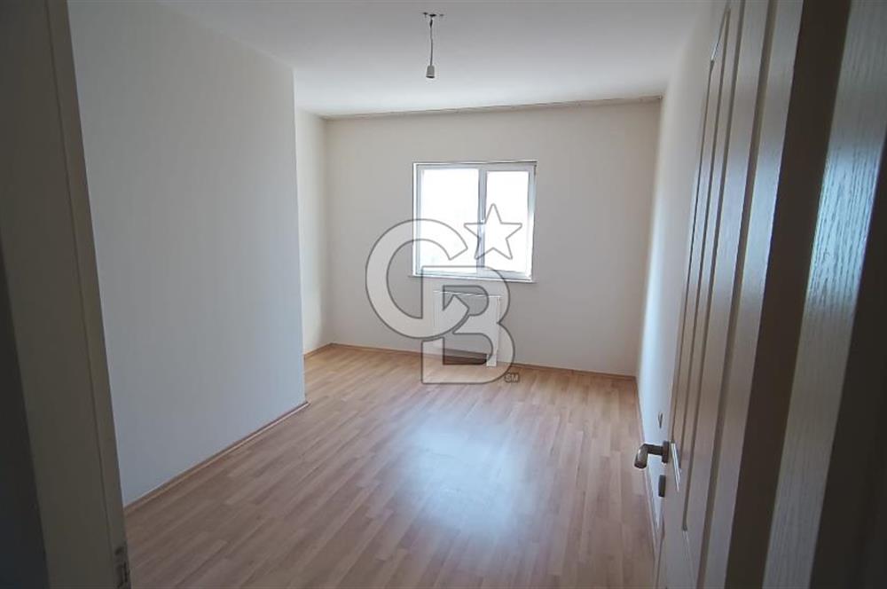 Oyak Sitesinde Full deniz manzaralı kiralık daire.