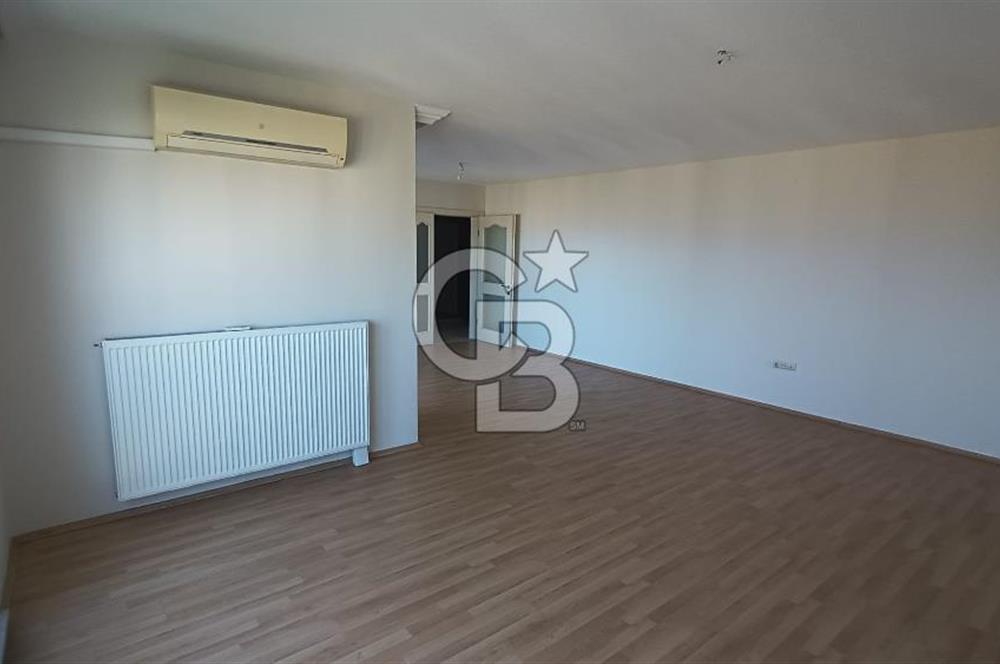 Oyak Sitesinde Full deniz manzaralı kiralık daire.