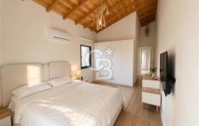 MUSELAND-FETHİYE YAKACIK TA 1303 M2 İÇİNDE SATILIK TAŞ VİLLA