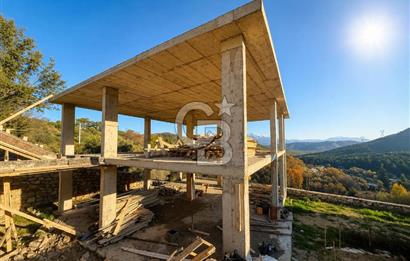 MUSELAND-FETHİYE YAKACIK TA 1303 M2 İÇİNDE SATILIK TAŞ VİLLA