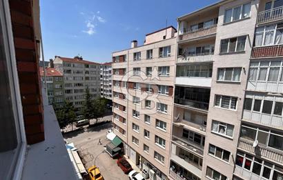 CB CITY' DEN ESKİŞEHİR KURTULUŞ MAH. SATILIK 2+1 DAİRE