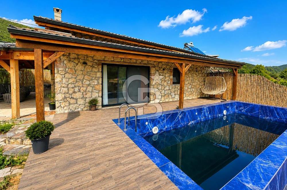 MUSELAND-FETHİYE YAKACIK TA 1303 M2 İÇİNDE SATILIK TAŞ VİLLA
