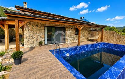 MUSELAND-FETHİYE YAKACIK TA 1303 M2 İÇİNDE SATILIK TAŞ VİLLA