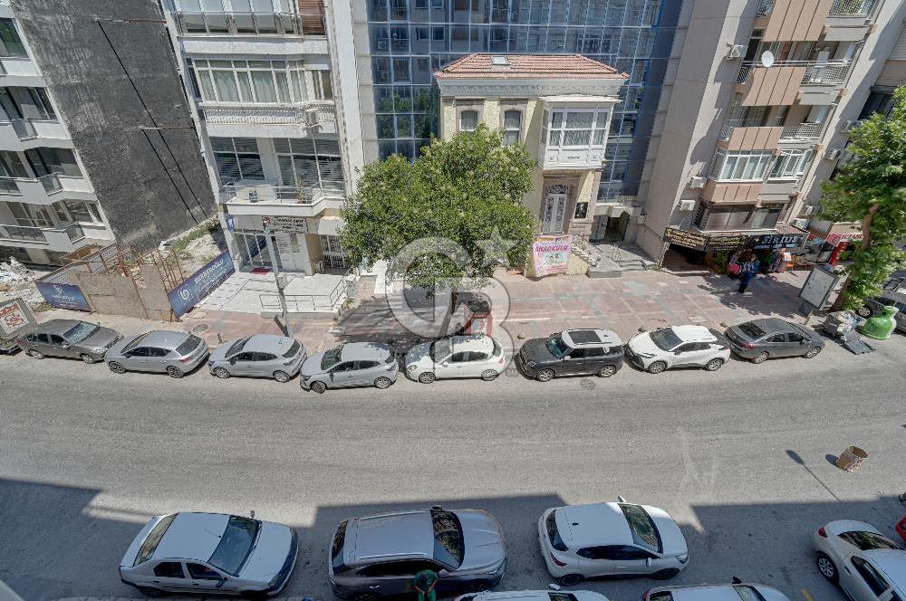 GÜZELYALININ KALBİNDE YALI TADINDA  ÖZEL OTOPARKLI FIRSAT LÜKS DAİRE