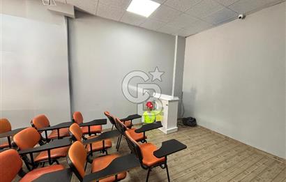 Balçova Ata Caddesinde Satılık Dükkan