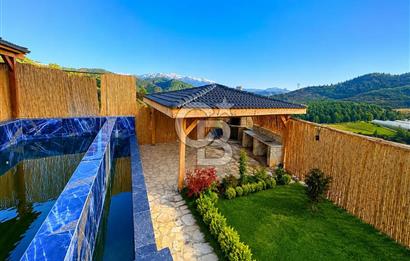 MUSELAND-FETHİYE YAKACIK TA 1303 M2 İÇİNDE SATILIK TAŞ VİLLA