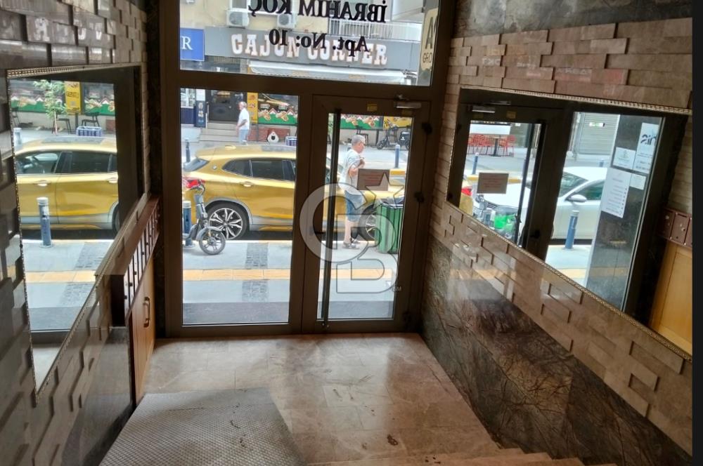Balçova Ata cad. 160 m² Yerden ısıtmalı Ebevyn banyolu Asansörlü