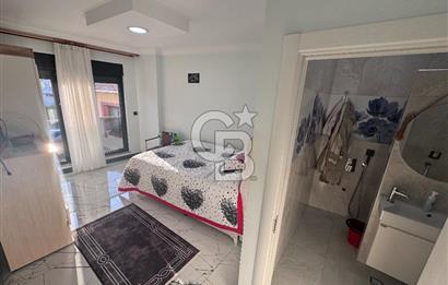 Gölcükte özel yapım müstakil 7+1 satılık tripleks villa