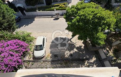 KARTAL KARLIKTEPE KATTA TEK SATILIK 3+1 DAİRE