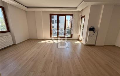 KARTAL KARLIKTEPE KATTA TEK SATILIK 3+1 DAİRE