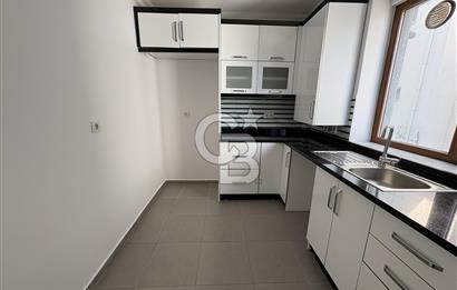 KARTAL KARLIKTEPE KATTA TEK SATILIK 3+1 DAİRE