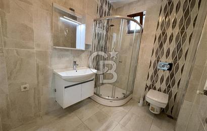 KARTAL KARLIKTEPE KATTA TEK SATILIK 3+1 DAİRE