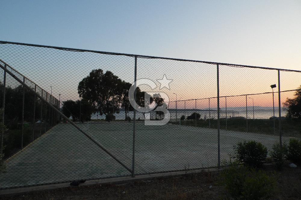 URLA İLTUR SİTESİN'DE 3+1 FIRSAT SATILIK VİLLA