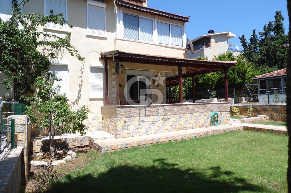 URLA İLTUR SİTESİN'DE 3+1 FIRSAT SATILIK VİLLA
