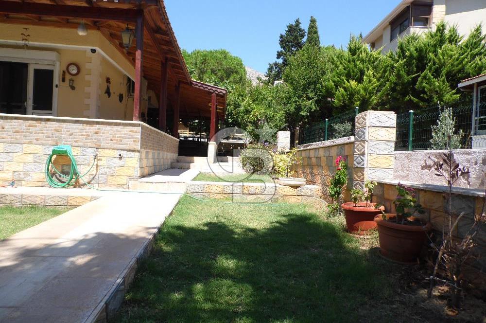 URLA İLTUR SİTESİN'DE 3+1 FIRSAT SATILIK VİLLA