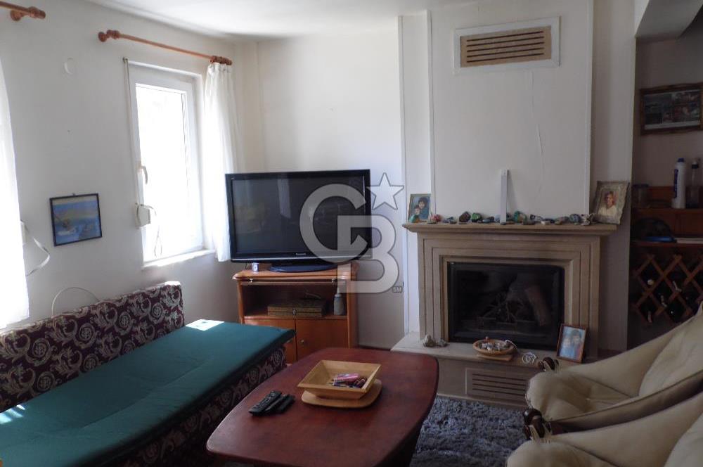 URLA İLTUR SİTESİN'DE 3+1 FIRSAT SATILIK VİLLA