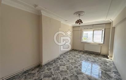 Sarımsaklıda 4+1 | 230 m² | 100 m² Teraslı Deniz Yakını Daire