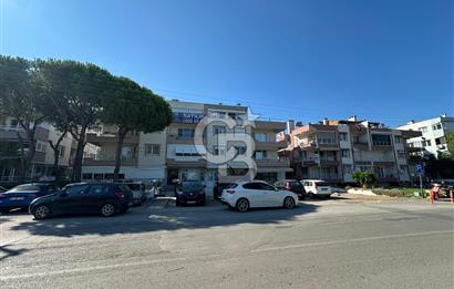 Sarımsaklıda 4+1 | 230 m² | 100 m² Teraslı Deniz Yakını Daire