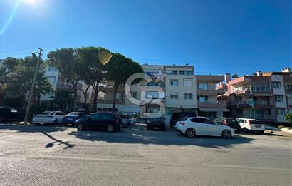 Sarımsaklıda 4+1 | 230 m² | 100 m² Teraslı Deniz Yakını Daire