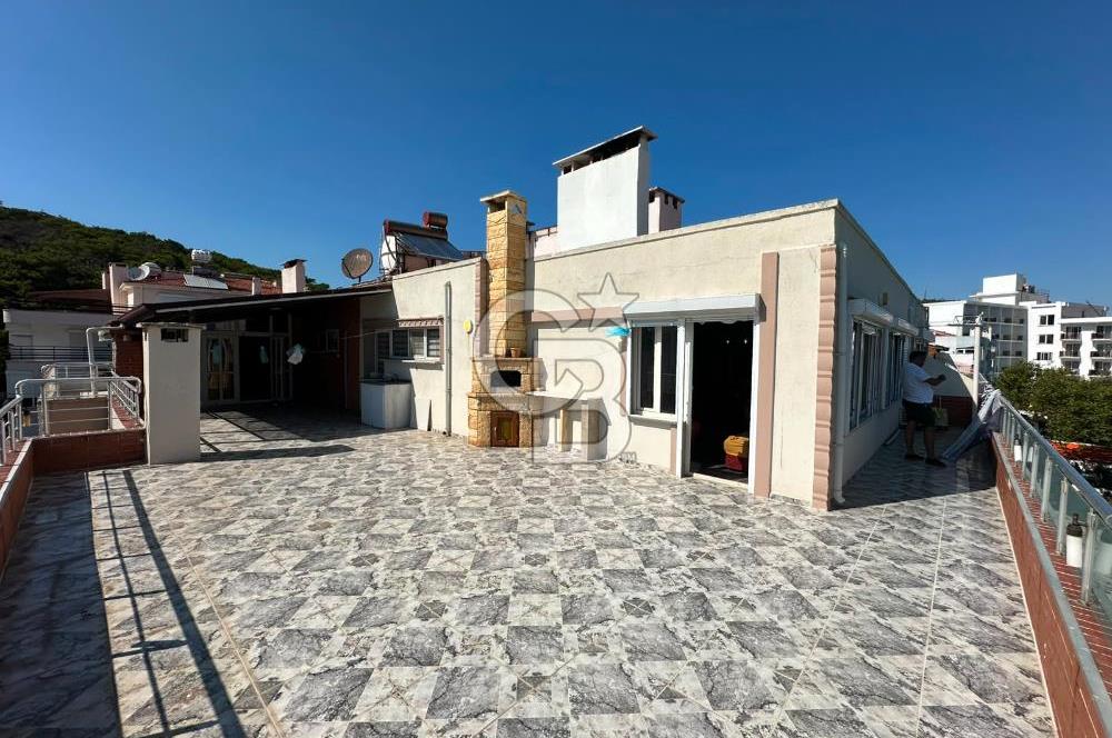 Sarımsaklıda 4+1 | 230 m² | 100 m² Teraslı Deniz Yakını Daire