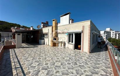 Sarımsaklıda 4+1 | 230 m² | 100 m² Teraslı Deniz Yakını Daire