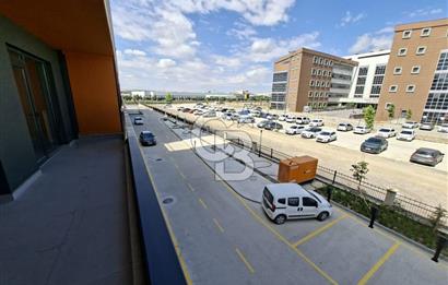 ONYX ANKARA'DA EBEVEYN BANYOLU 2+1 KİRALIK DAİRE