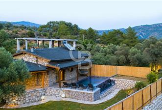 MUSELAND-FETHİYE YAKACIK TA 1303 M2 İÇİNDE SATILIK TAŞ VİLLA - 1 - 362659
