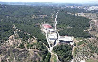 BORNOVA GÖKDERE'DE KİRALIK 4600 M2 FABRİKA