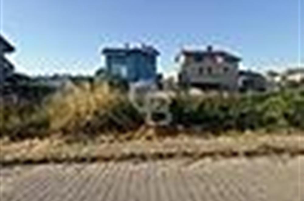 YALOVA MERKEZ KADIKÖYDE FIRSAT ARSA