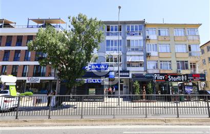 ALtunizade'de Manzaralı 2,5+1 Kiralık Daire