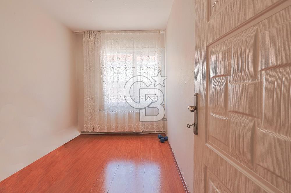 ALtunizade'de Manzaralı 2,5+1 Kiralık Daire